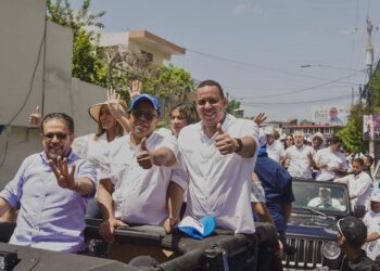 Guillermo Moreno encabeza caravana de cierre de campaña del PRM y aliados