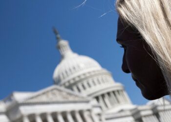 «¡Biden no solo tiene demencia, está loco!»: Congresista reacciona al permiso a Ucrania para atacar territorio ruso