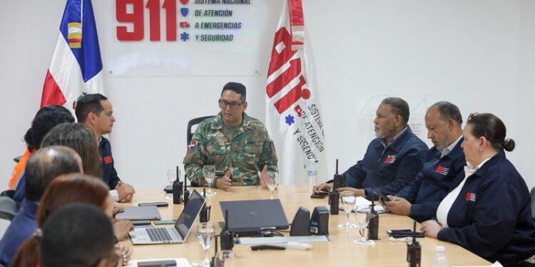 Director del 911 preside activación del comité de contingencia ante incidencia de vaguada