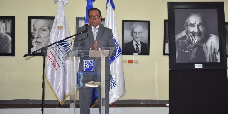 Peralta Romero destaca obra ensayística de Pedro Mir, asegura no ha sido valorada en su justa dimensión