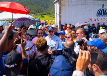Gobierno asiste con ayudas a familias afectadas por las lluvias