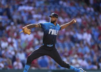 «Di un grito»: Filis felices por el juego completo de Cristopher Sánchez