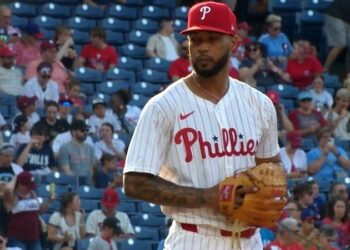 Cristopher Sánchez acuerda extensión de contrato por cuatro años con los Filis