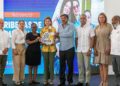 Vicepresidenta encabeza entrega de 104 apartamentos del Plan Familia Feliz