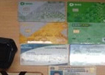 Arrestan a seis personas que estafaron a ciudadanos con más de un millón de pesos