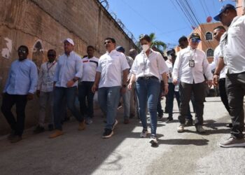 Director de la CAASD recorre cañada el Túnel de Capotillo y avances en cañada La 800