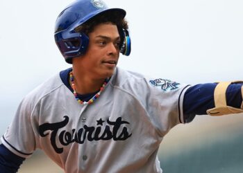 Prospecto dominicano logró algo en las menores NUNCA visto en MLB
