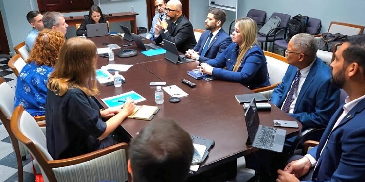 Buscan permisos temporeros de trabajo para miles de inmigrantes en Puerto Rico