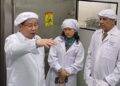 Delegación dominicana visita en Vietnam laboratorio pionero en la vacuna contra la peste porcina