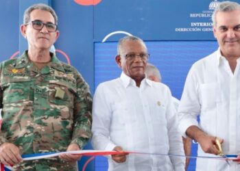 Presidente inaugura instalaciones del 10mo. Batallón del Ejército y Centro de Interdicción Migratoria