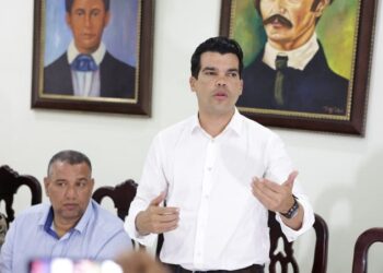 Wellington Arnaud crea comisión de veeduría para supervisar construcción de acueducto