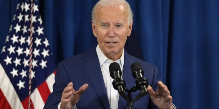 Biden califica de «repugnante» el ataque contra Trump