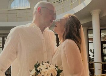 Mujer desnuda cae de una altura de 50 metros en su noche de bodas