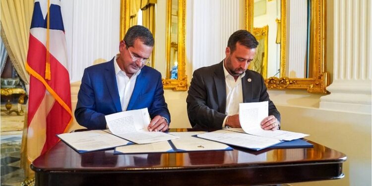 Gobernador anuncia que convocará plebiscito con opciones descolonizadoras para Puerto Rico