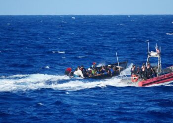 Guardia Costera repatria a 46 migrantes a República Dominicana