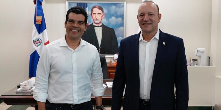 Director del INAPA y alcalde de Santiago crean comisión para manejo de residuos sólidos