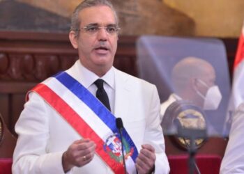 Presidente Abinader dice crecimiento económico RD se sitúa por encima de la media de la región