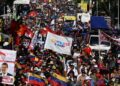 El chavismo y la oposición vuelven a las calles a un mes de las elecciones venezolanas