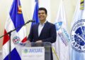 Arnaud afirma que avances en saneamiento garantizan servicio a un millón de personas