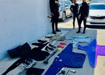 Policía apresa a seis por robar cerca de tres millones a mensajero
