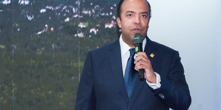 Banreservas impulsa la inversión del turismo en IFTM Top Resa