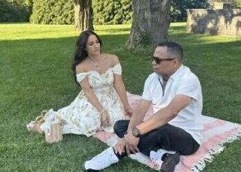 Joe Veras y la comunicadora Caroline Pimentel con foto que llama la atención en redes sociales