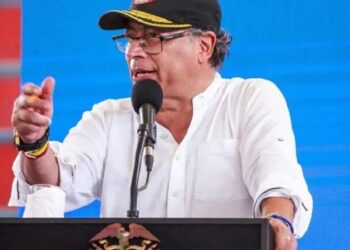 Presidente Petro denuncia plan de magnicidio alertado por la DEA