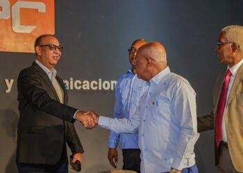 Deligne Ascención encabeza programa de relanzamiento de viviendas vulnerables