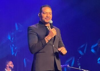 Bachatero Frank Reyes niega que se haya ido del país por inseguridad ciudadana