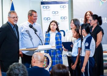 Gobernador anuncia avance para la comunidad sorda con inclusión en la Línea Pas de ASSMCA