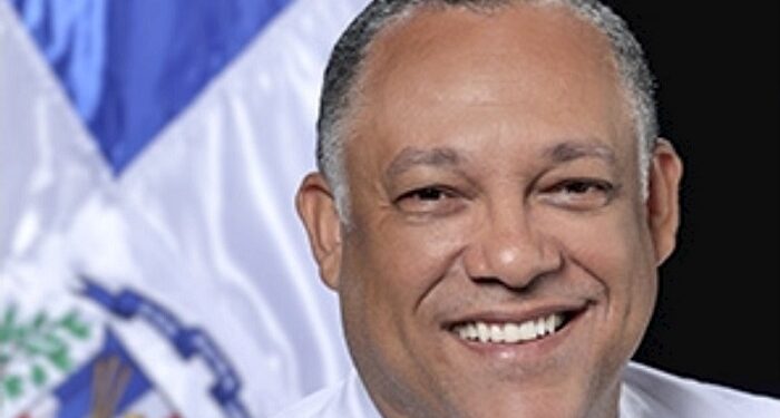 Senador de Elías Piña pide descentralizar las direcciones regionales gubernamentales