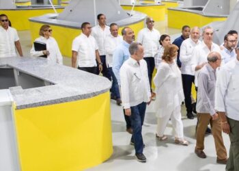 Presidente Abinader inaugura reconstruido Mercado Municipal de La Vega