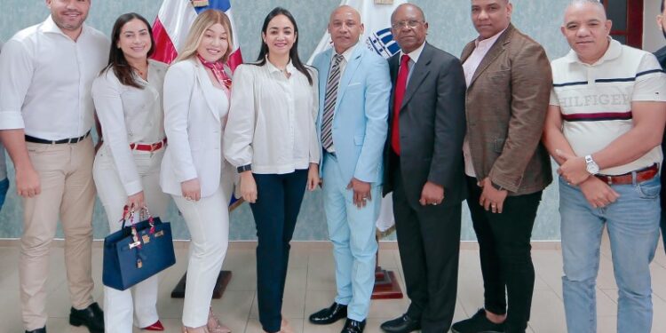 Propietarios de centros nocturnos se comprometen con Interior y Policía a someterse a las normativas