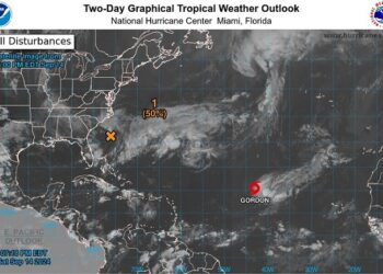 Tormenta Gordon se dirige hacia el oeste