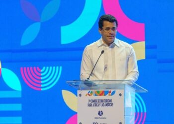 Collado firma acuerdos de desarrollo sostenible en cumbre de ONU Turismo