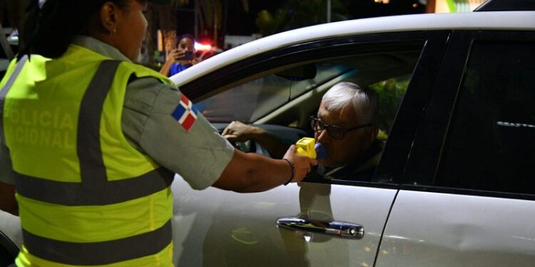 Preocupa al Intrant los conductores embriagados que conducen en las carreteras