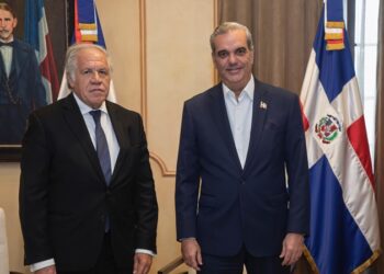 Presidente Abinader se reúne en el Palacio Nacional con Luis Almagro, secretario general de la OEA