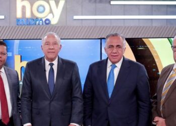 Andrés Bautista destaca importancia de encuentro tripartito para consenso de reforma fiscal