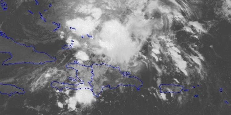 Vaguada y viento cálido del sureste provocarán chubascos y aguaceros dispersos