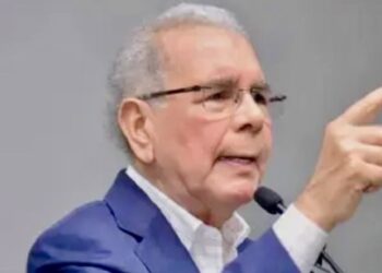 Danilo Medina estima miembros de la JCE deben elegirse por méritos profesionales