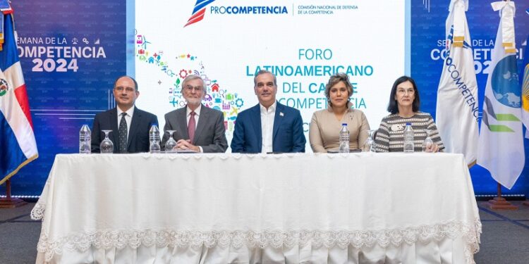 Presidente Abinader encabeza apertura del Foro Latinoamericano y del Caribe de Competencia