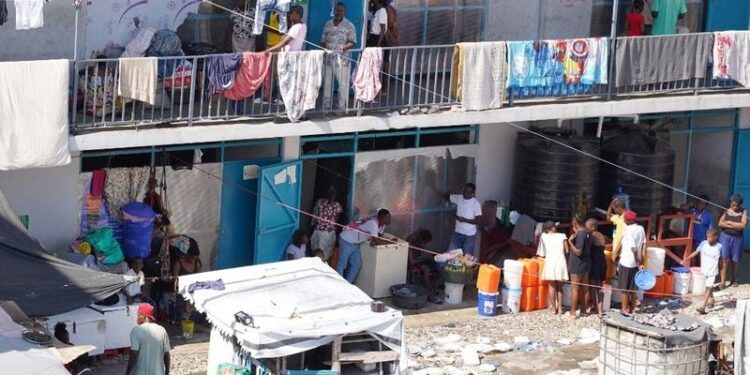 Unos 700.000 desplazados en Haití, la mitad de ellos niños