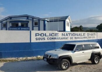 Pandilla armada ejecuta a 20 personas durante asedio a Pont-Sondé, Haití