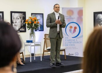Psicólogo Juan Vargas opina que longevidad en una relación no determina la felicidad en la misma