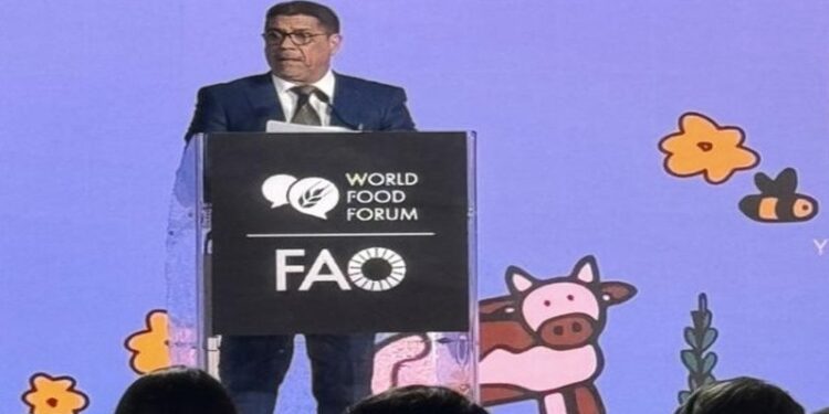 Limber Cruz dice en la FAO: “El mundo debe gastar menos en armas y más en alimentación.”