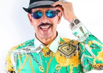 Jossie Esteban protagonizará el segundo «Aguinaldo Navideño» Lungomare Bar & Lounge