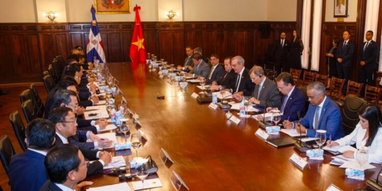 RD y Vietnam firman acuerdo de promoción del comercio, cooperación técnica e intercambios académicos y profesionales