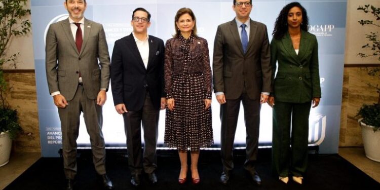Raquel Peña afirma alianzas público-privadas juegan un papel vital para la inversión y el desarrollo sostenible