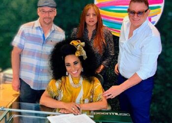 Aymée Nuviola firma como compositora exclusiva de Peermusic