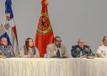 Ministerio de Interior y Policía establece Dirección de Bomberos para fortalecer la capacidad de respuesta